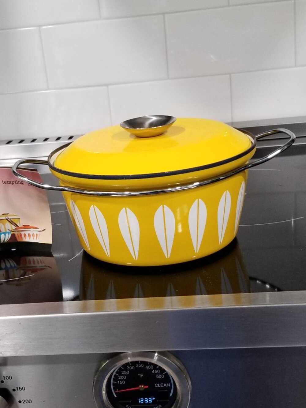 Vintage Catherineholm Yellow Lotus 2 qt Dutch Oven/Casserole